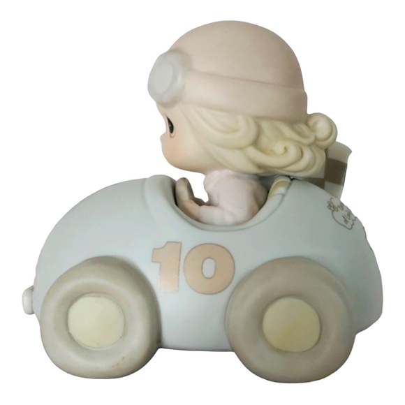 TEN YEARS & STILL GOING STRONG  1990 MEMBERS ONLY PRECIOUS MOMENTS #901 - Picture 4 of 6